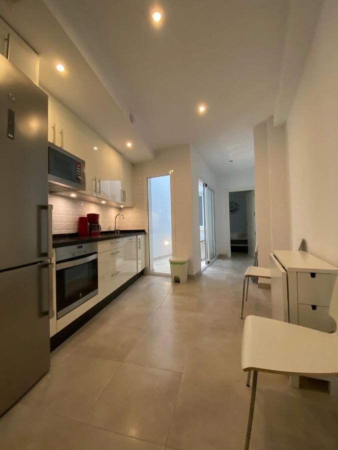 New Townhouse In The Heart Of Nerja With Jacuzzi 빌라 외부 사진
